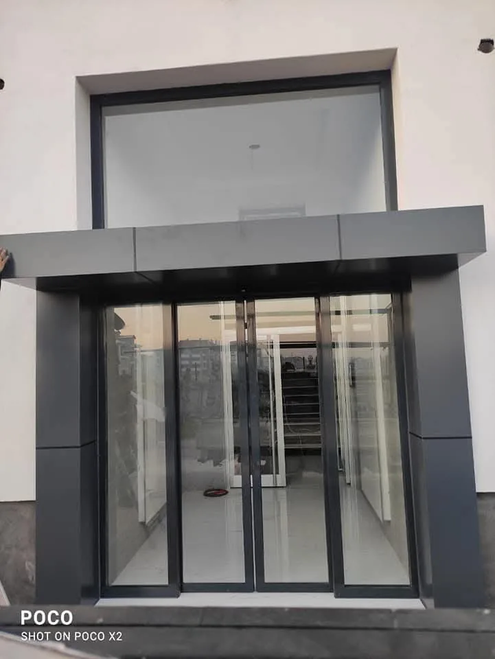 Antrasit bina giriş sistemi